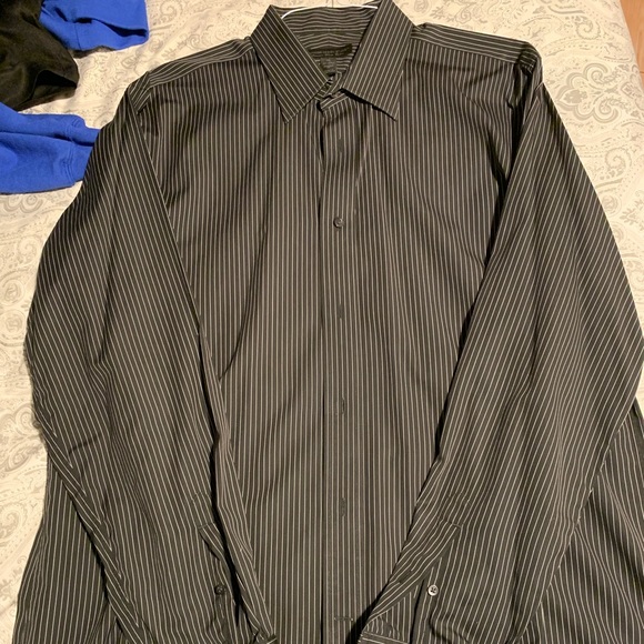 Express Men’s button down - Picture 2 of 3